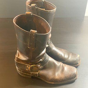 Frye Harness 12R - Brown Leather Boots